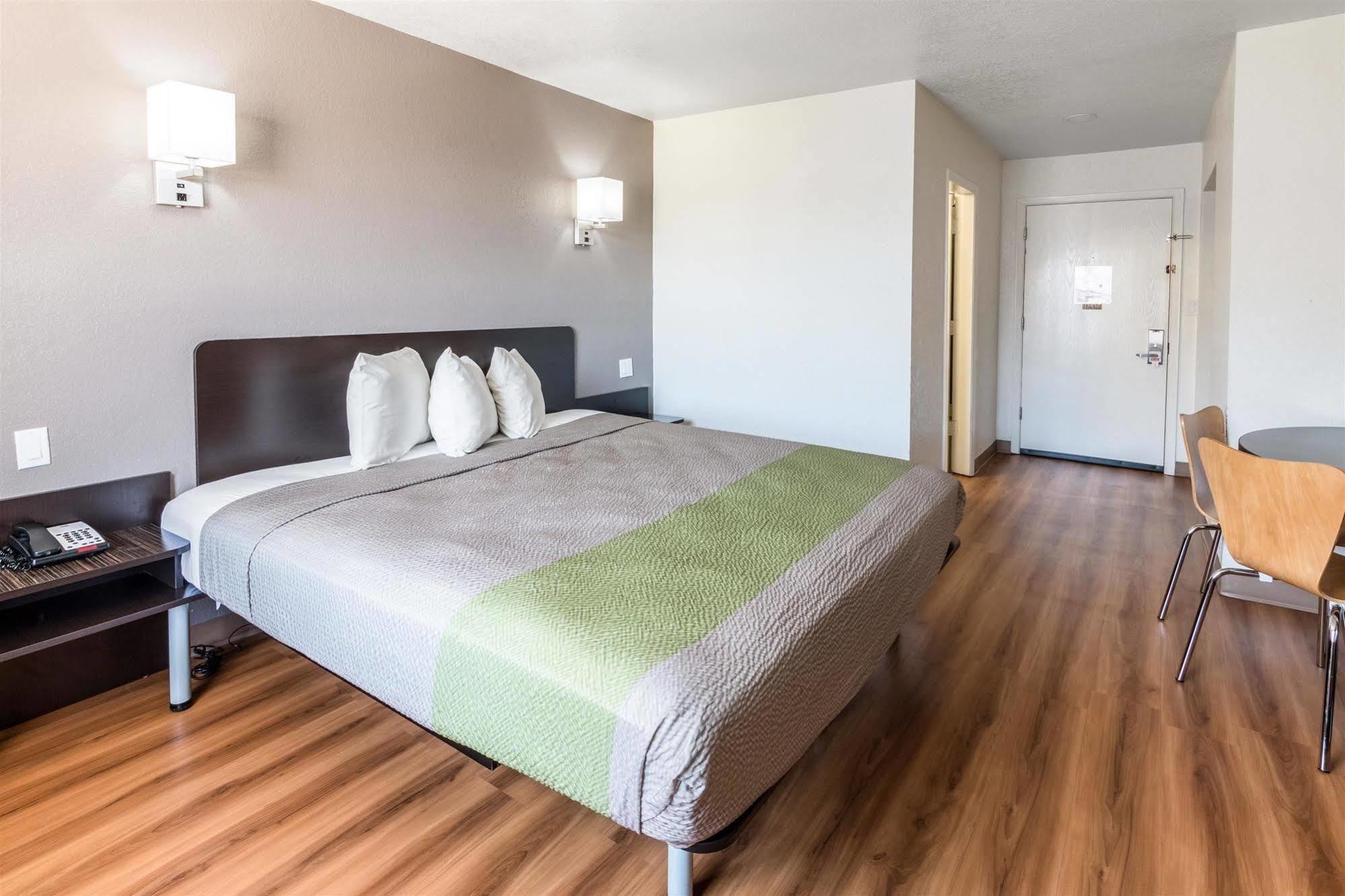 Studio 6-Arlington, Tx Екстер'єр фото